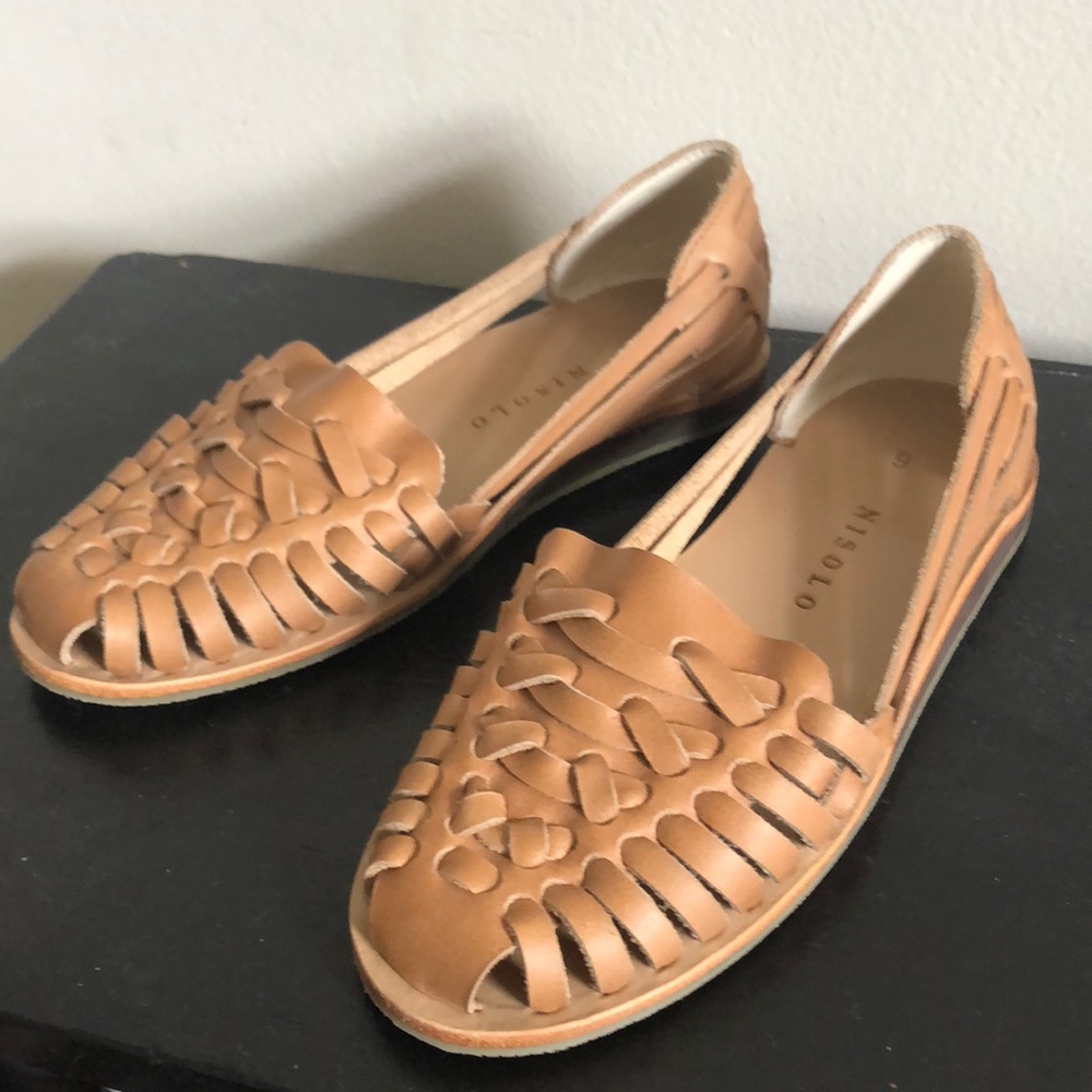 Brand New Nisolo Ecuador Huaraches Size 6
